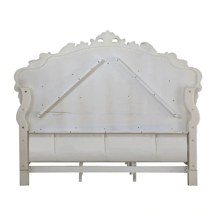 Homeroots Queen Tufted Silk Bed with Nailhead Trim in Champagne Finish