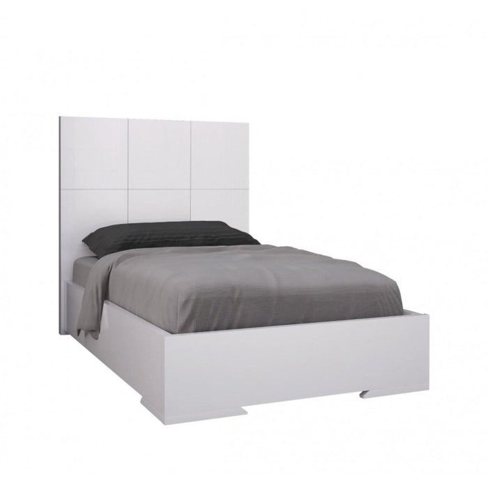 Homeroots Twin White Bed Elevate Your Bedroom Style with Timeless Comfort