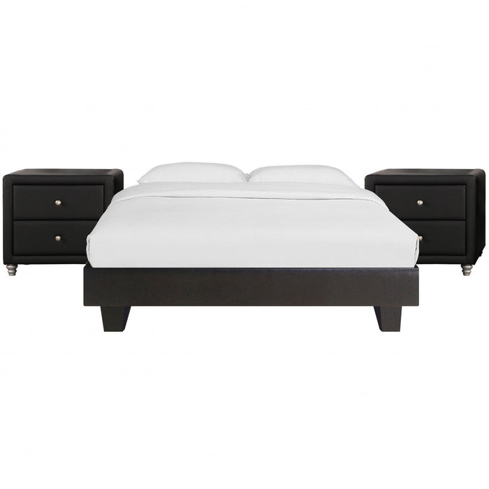 Homeroots Queen-Size Platform Bed Set with Twin Nightstands