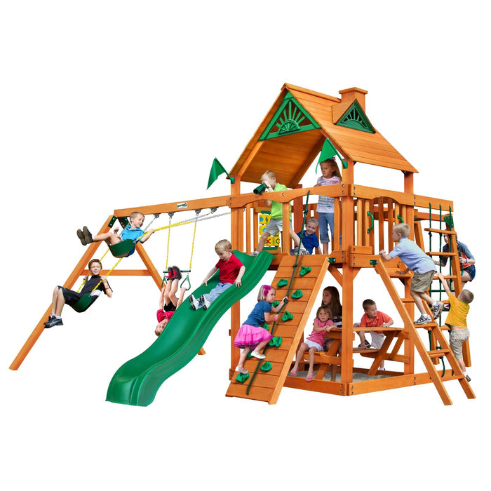 Gorilla Playsets Navigator w/ Amber Posts and Standard Wood Roof